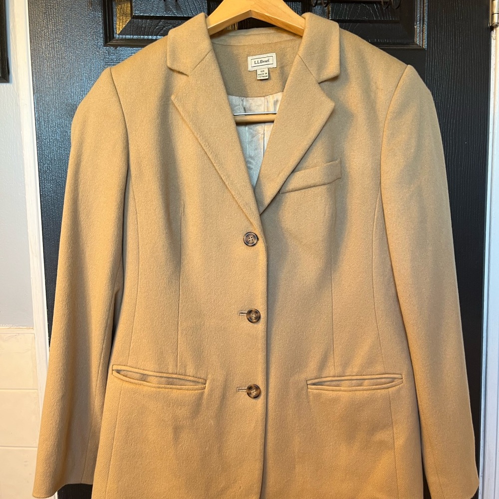 L.L. Bean Women's Beige Blazer